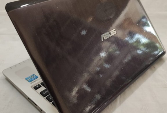 Powerfull Ultrabook ASUS S200E-CT284H Core i3