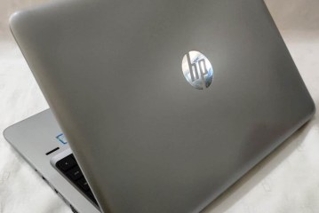 HP ProBook 430 G4 Core i7 Gen 7 Memory 8Gb SSD plus Harddisk