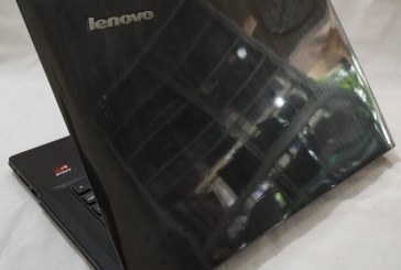 LENOVO G40-45 AMD A8 QuadCore Memory 8Gb SSD plus HDD 1 Tera