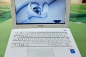 Ultrabook ASUS X200MA-KX636D Intel N2840