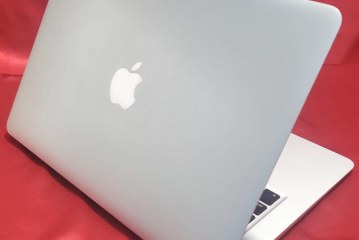 MacBook Air A1369 Mid 2011 Core i5 13.3inch SSD 256Gb