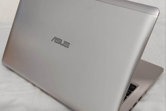 Ultrabook ASUS X200E-CT143H Touchscreen Core i3 SSD 256Gb