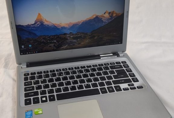 ACER Aspire V5-471G i3 VGA GeForce RAM 8Gb SSD 256Gb