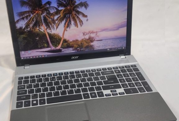 ACER Aspire V3-571G Core i7 16Gb SSD 256GB GeForce 4Gb 128bit